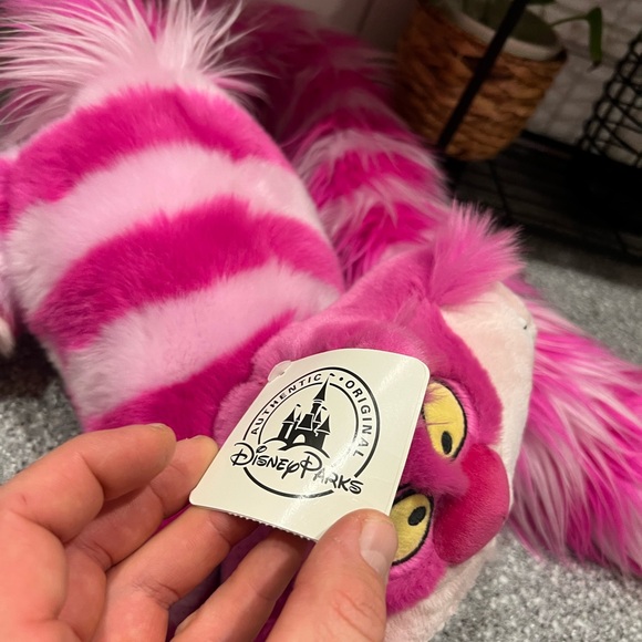 Disney Alice in Wonderland Cheshire Cat Long Tail Stole BOA Scarf Plush Doll New - Picture 2 of 5